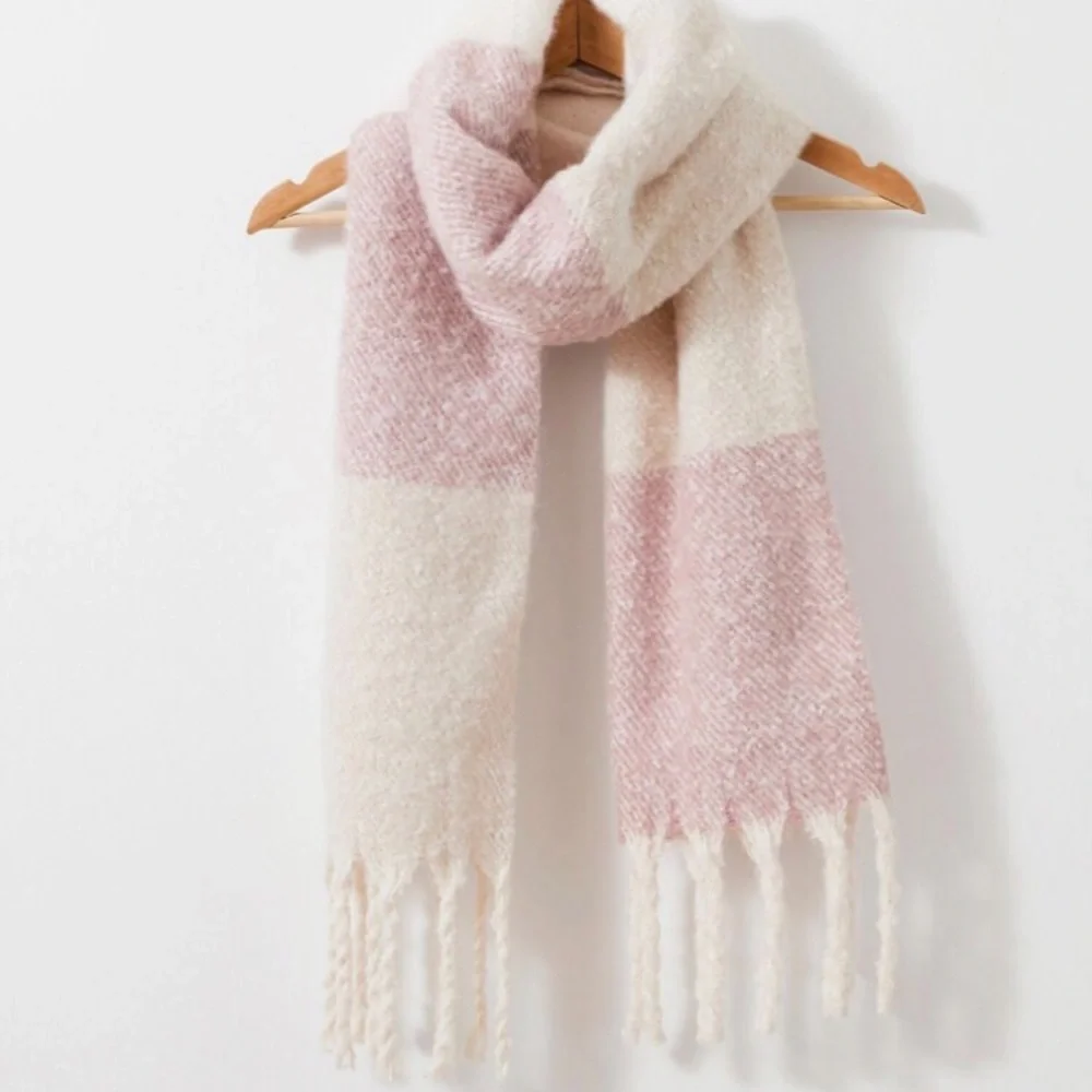 Gentle Fawn Huntington Scarf in Pastel Pink and Cream. New!
